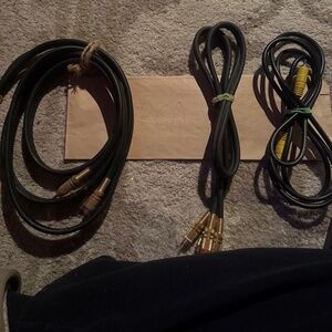 3 RCA Cables